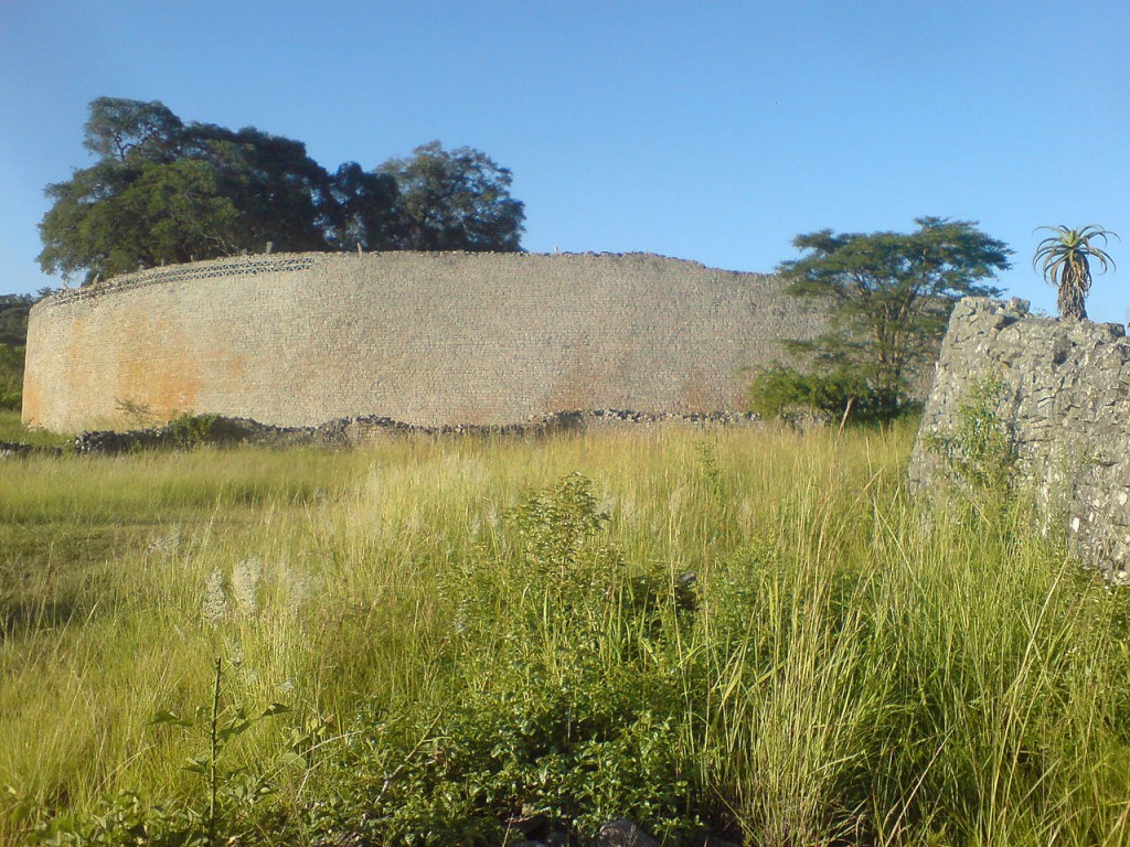10 Most Famous Walls In The Worlds: Great Zimbabwe Walls, Zimbabwe