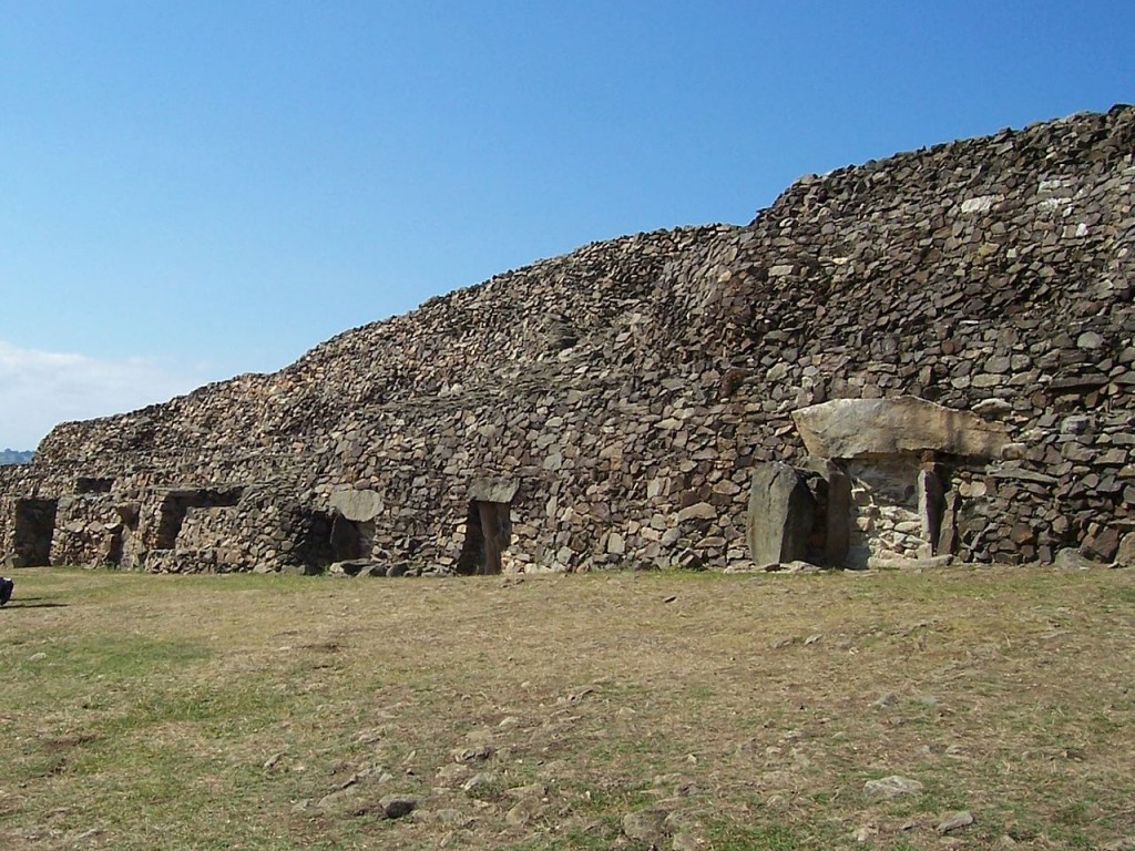 Oldest Buildings In The World: Barnenez, France