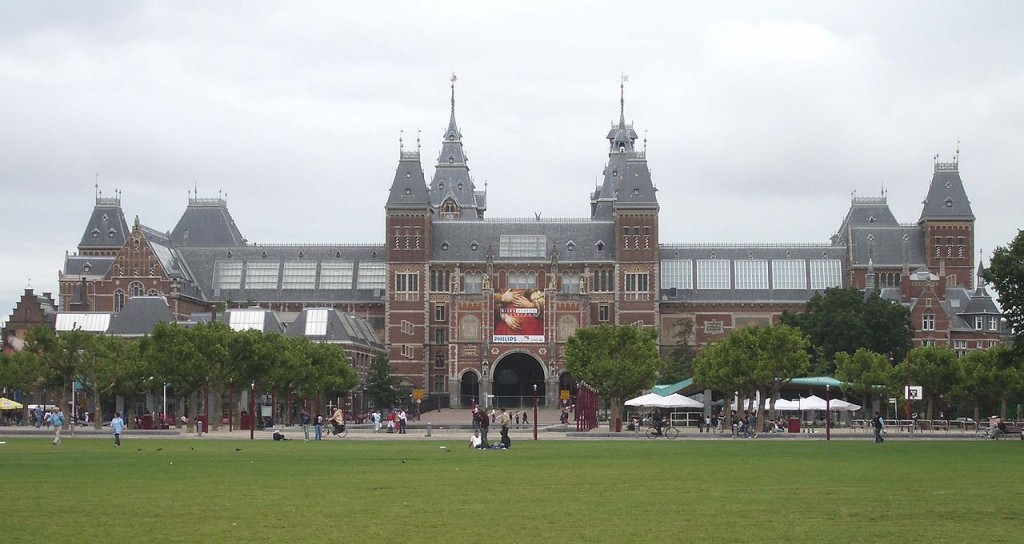 Best Attractions In Amsterdam: Rijksmuseum