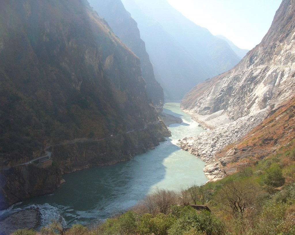 Most Breathtaking Canyons: Tiger Leaping Gorge, China (source: wiki)