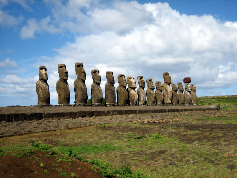 Most famous statues: Moai, Easter Island