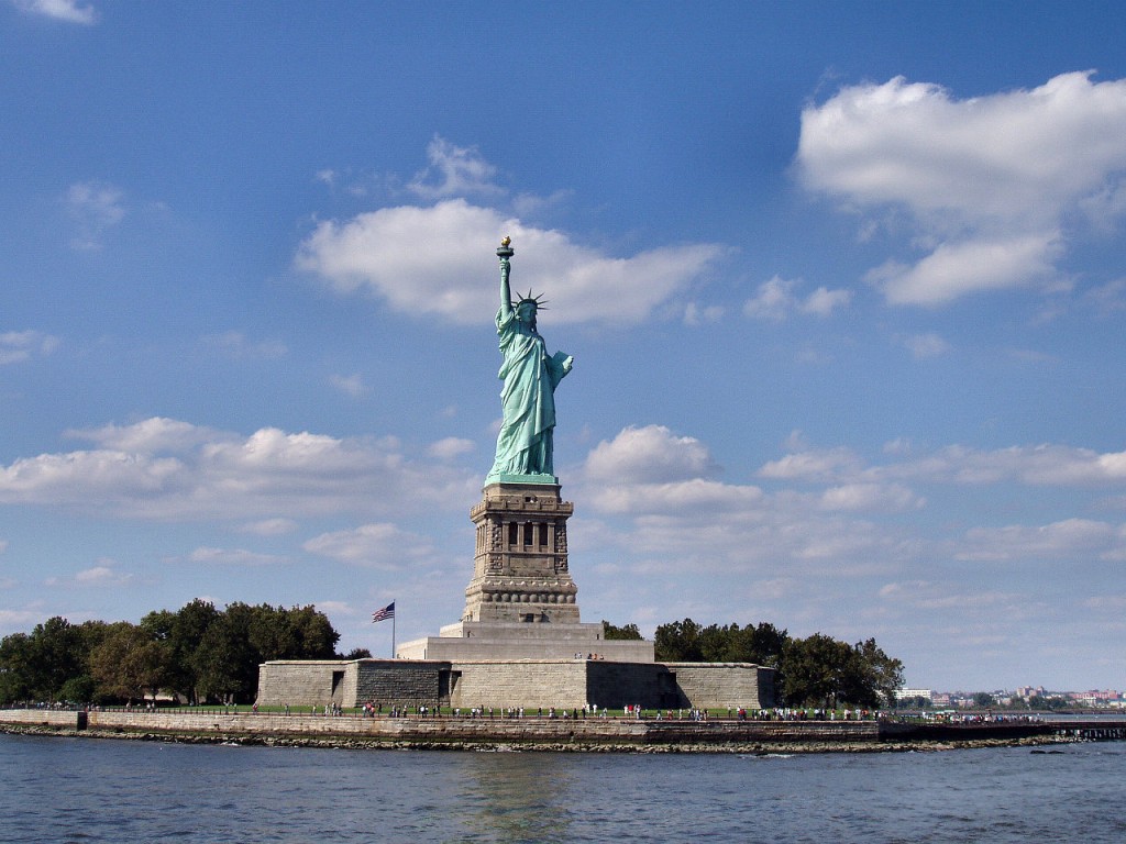 Most famous statues: Statue Of Liberty