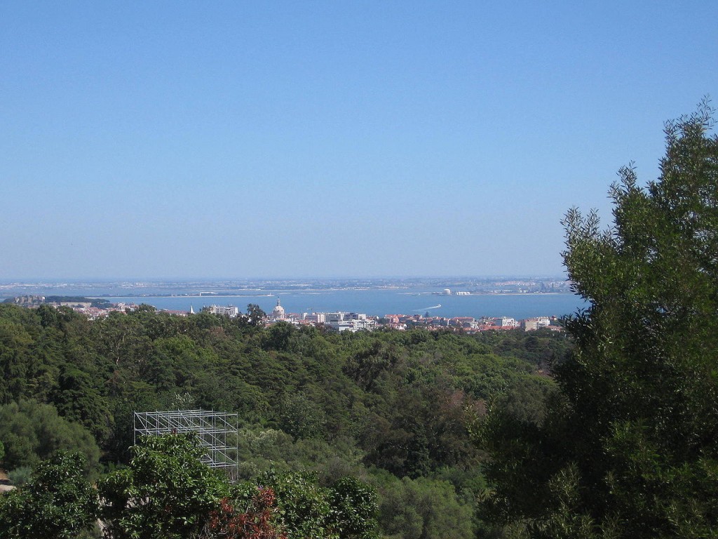 Most Famous Urban Parks: Monsanto Forest Park, Lisbon