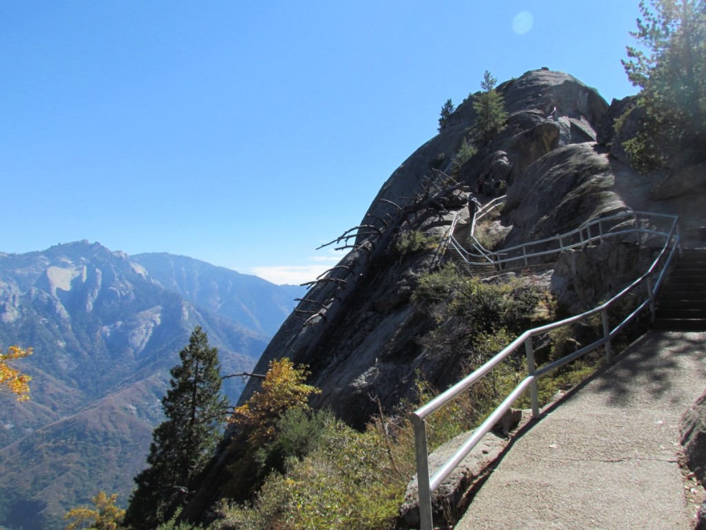 Staircases Worth The Climb: Moro Rock at Giant Sequoia National Park