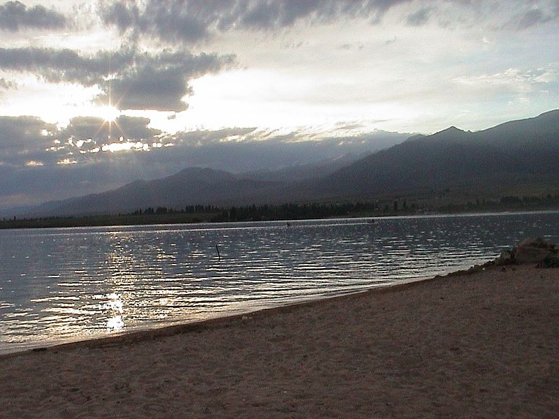 10 Deepest Lakes In The World: Issyk Kul, Kyrgyzstan