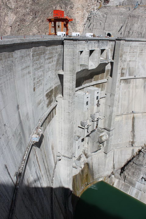 10 Tallest Dams In The World: Laxiwa Dam, China