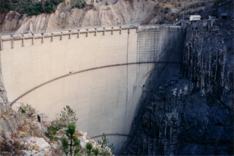 Vajont Dam, Italy - Tallest Dams In The World