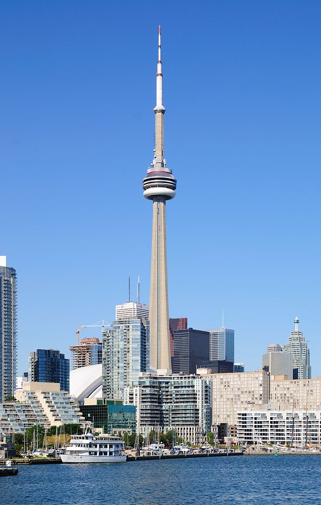 10 Tallest Towers In The World: CN Tower