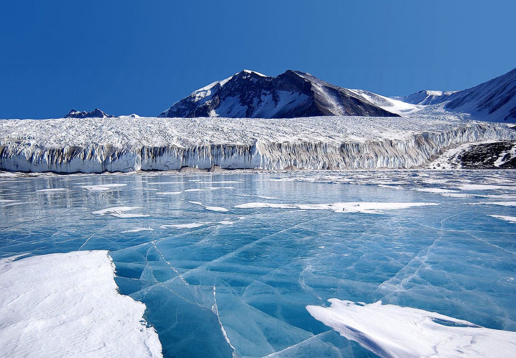 Fryxell lake, at the bottom of Canada Glacier, Antartica (source: wiki)