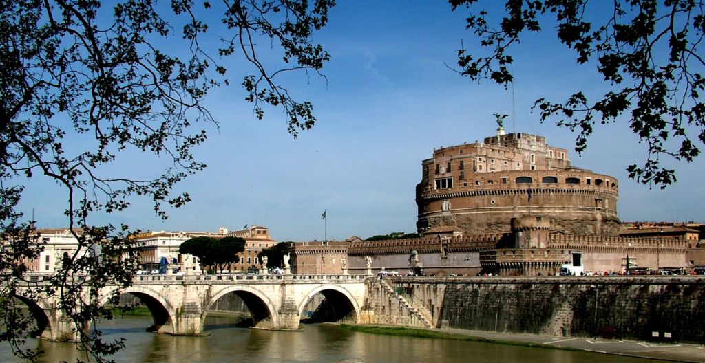 Best Attractions In Rome: Castel Sant'Angelo