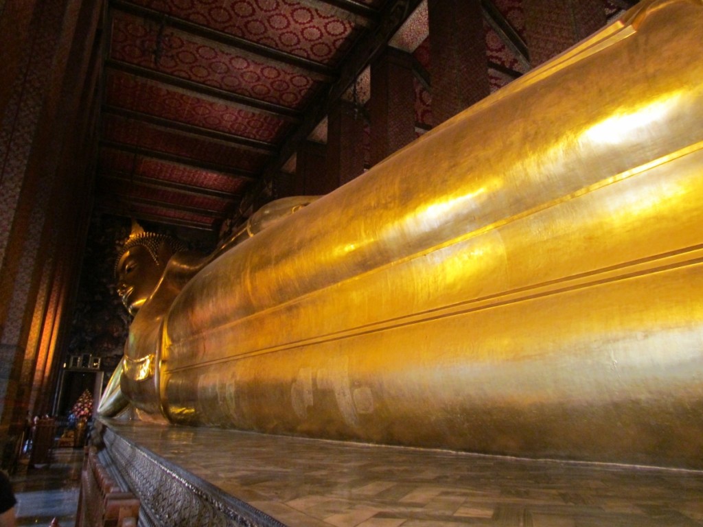Best Attractions In Bangkok: Wat Pho