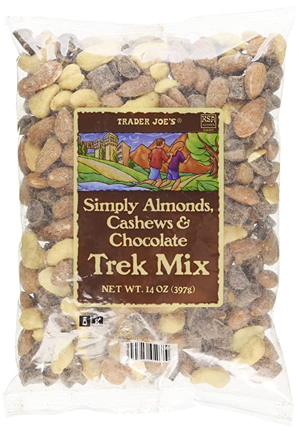 Most Delicious Snacks to Bring on the Plane - trail mix
